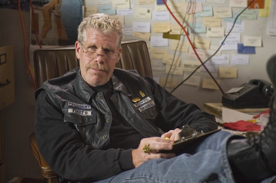 Sons of Anarchy S01E02