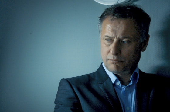 100 Code S01E02