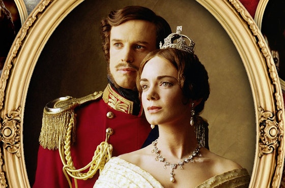 Victoria & Albert S01E01