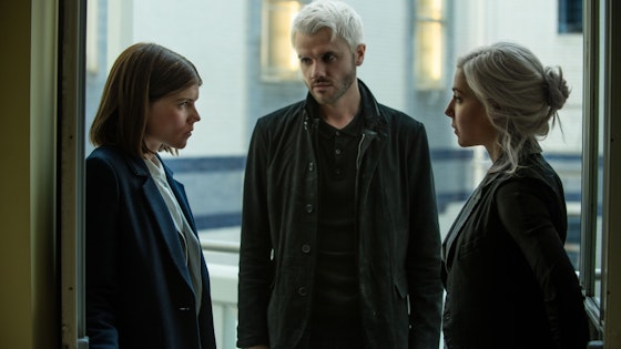 The Rook S01E01
