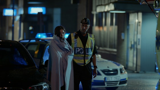 Blå ögon S01E01