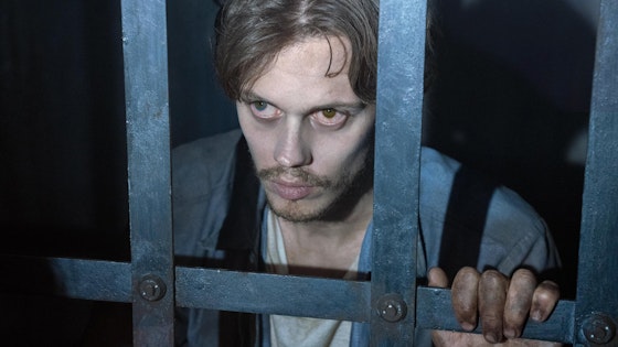Castle Rock S01E01