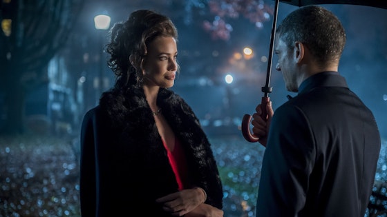 DC's Legends of Tomorrow S01E04