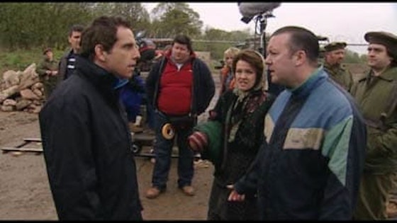 Extras S01E01
