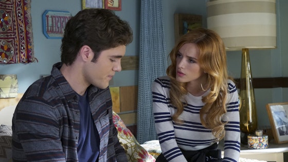 Famous in Love S01E10