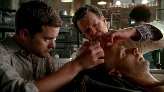 Fringe S01E07