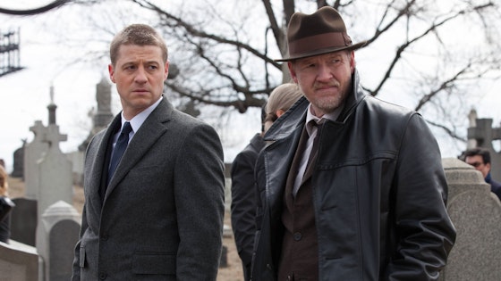 Gotham S01E01
