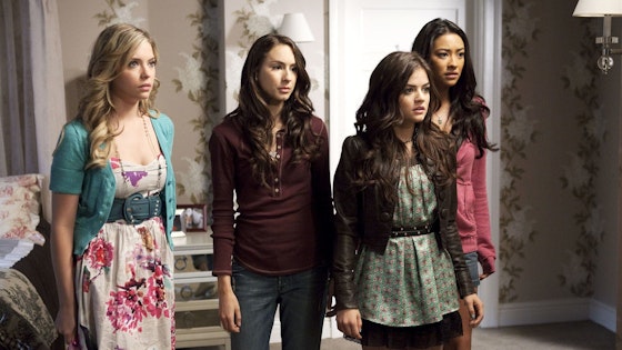 Pretty Little Liars S01E04