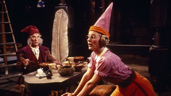 Pyrus: Alletiders nisse S01E04