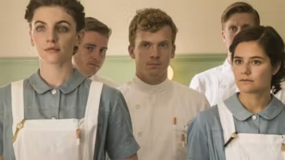 Sygeplejeskolen S01E01