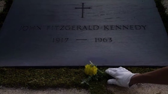 The Kennedys S01E08