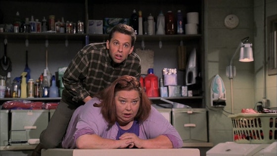 Two and a half men S01E04
