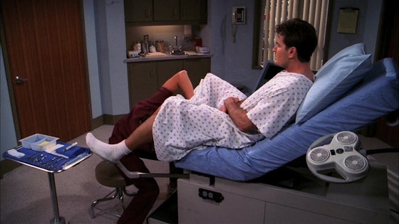 Two and a half men S01E24