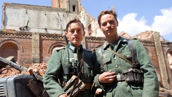 Unsere Mütter, unsere Väter S01E02