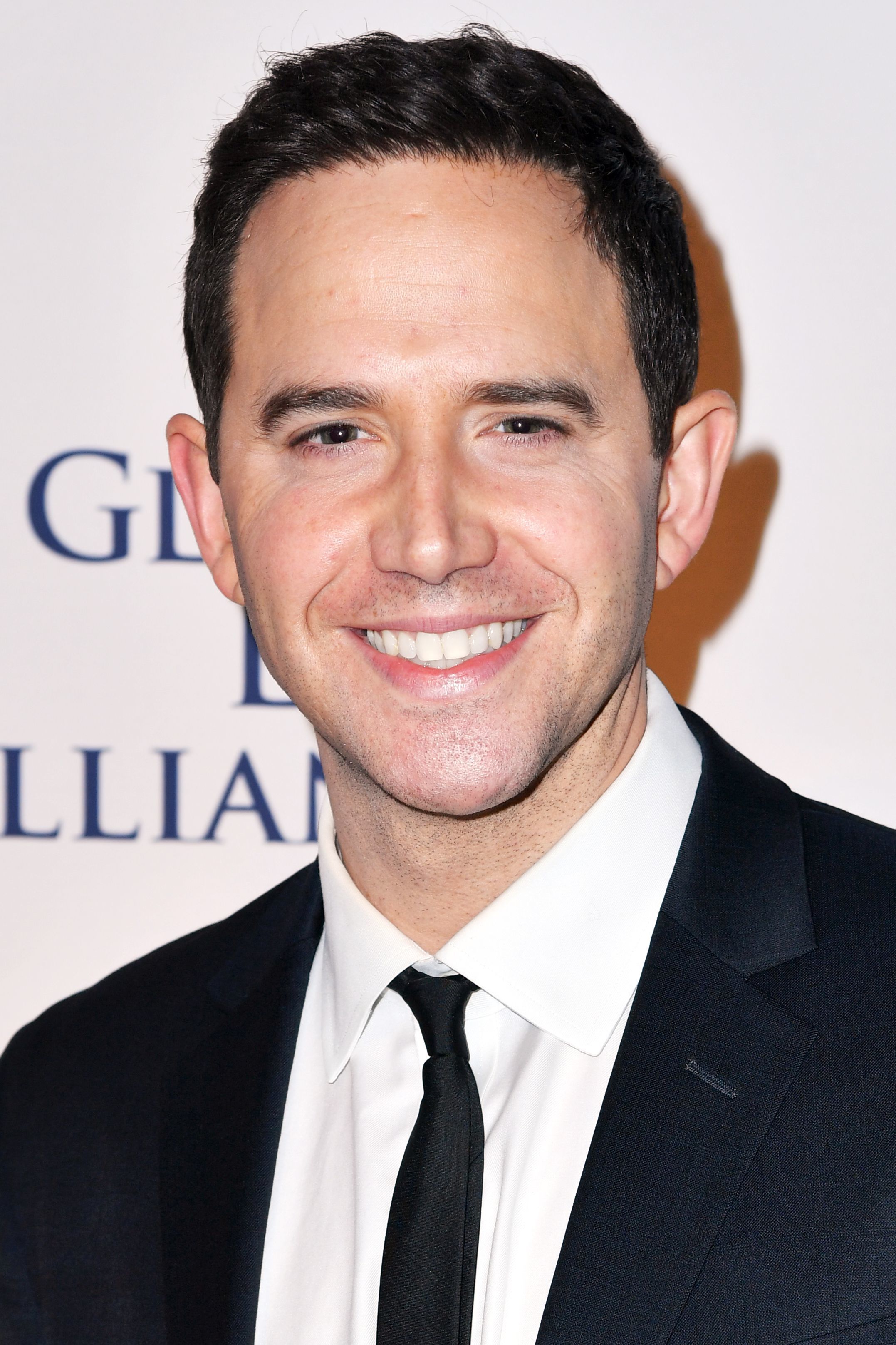Santino Fontana